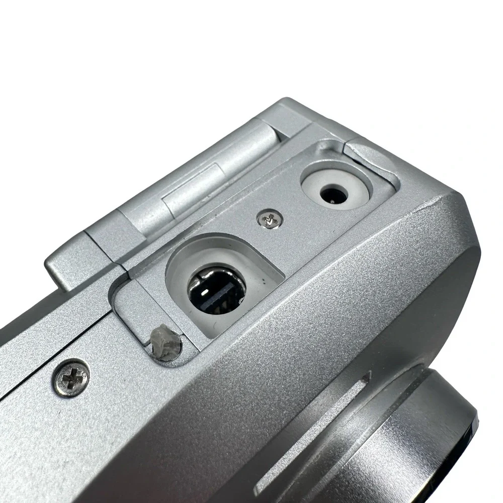 Pentax Optio 33LF Digital Camera 3.2MP 3x Zoom Silver Gray Swivel LCD Bundle